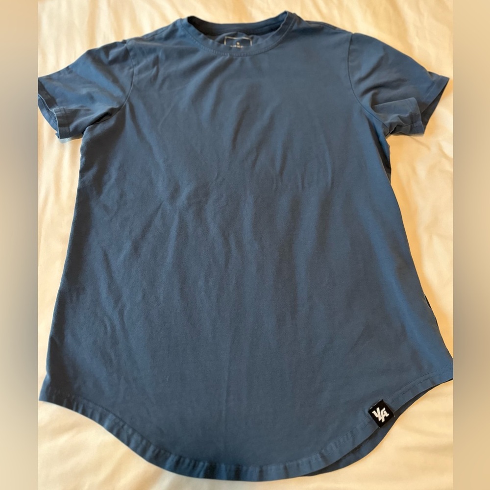 Men's YoungLa 402 perfect tee scalloped bottom in kashmir blue